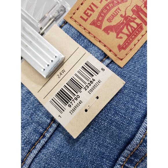 NEW Levis Blue Mid Length Mid Rise Classic Denim Shorts Size 24W Distressed - Picture 5 of 5